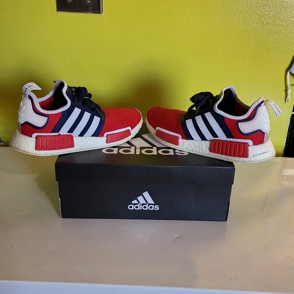 Adidas Sneakers - Picture 2 of 4